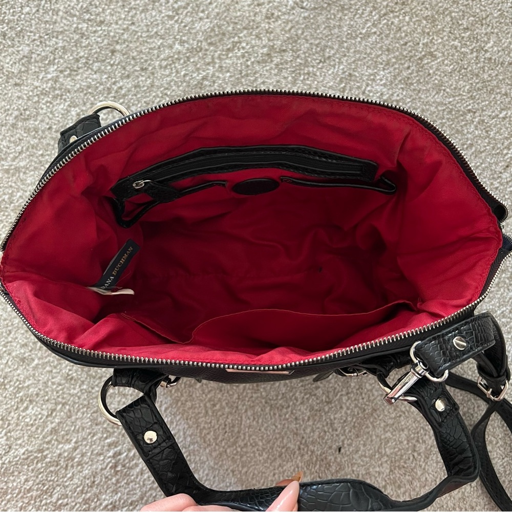 Dana Buchman y2k black leather handbag with crossbody strap red interior - Picture 6 of 10